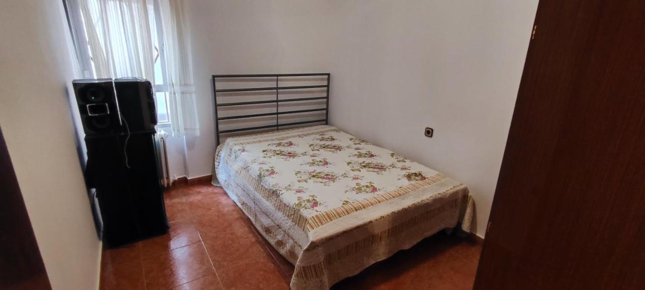Piso Centrico 3 Dormitorios Con 2 Banos Cerca De La Feria Albacete Kültér fotó